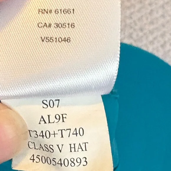 The North Face Turquoise Nylon Cap - Picture 4 of 5